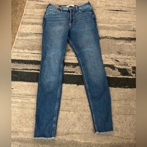 Hollister Curvy High Rise Super Skinny Jeans